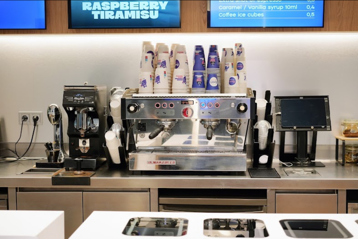 Ruma's Coffee interior